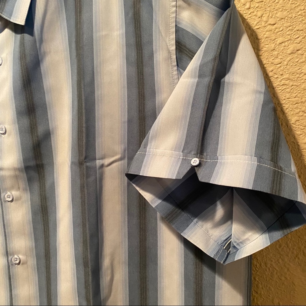 Men’s button down - Picture 4 of 5